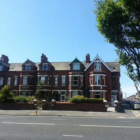 Maindee Guest House-3